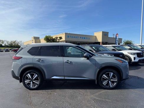 Used 2022 Nissan Rogue SL w/ SL Premium Package image 21