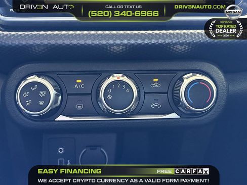 Used 2020 Nissan Kicks S FWD image 13