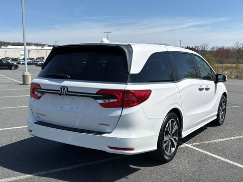Used 2024 Honda Odyssey Touring image 6