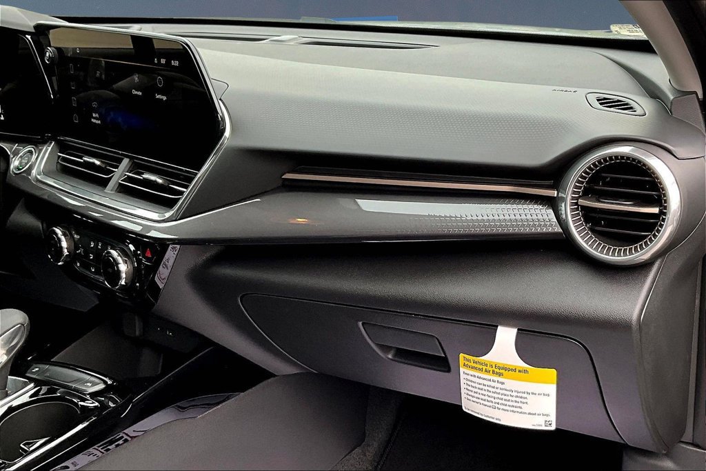 New 2026 Chevrolet Trax ACTIV w/ Driver Confidence Package FWD image 29