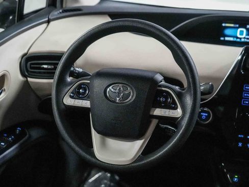 Certified 2017 Toyota Prius Two w/ Prius Two Safety Plus Package FWD image 16