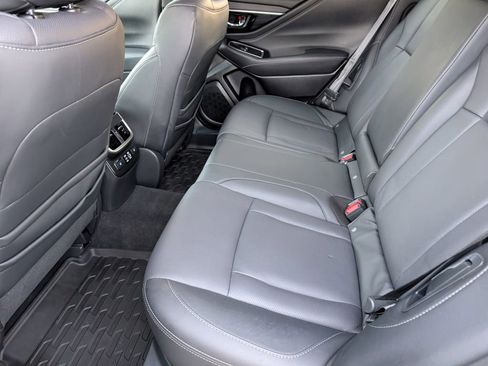 Used 2024 Subaru Outback Limited image 11