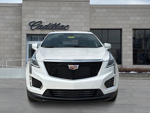 New 2026 Cadillac XT5 Sportv w/ LPO, Floor Liner Package image 7