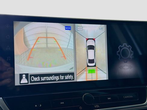 Used 2024 Nissan Altima 2.0 SR image 16