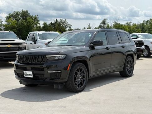 Used 2025 Jeep Grand Cherokee L Summit AWD/4WD image 1
