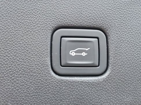 Certified 2022 Chevrolet Blazer LT w/ LPO, Floor Liner Package image 33