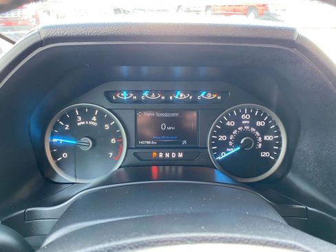 Used 2019 Ford F150 XLT w/ Equipment Group 302A Luxury AWD/4WD image 15