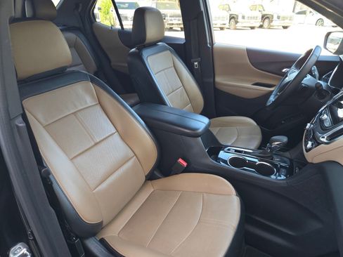 Used 2024 Chevrolet Equinox Premier image 24