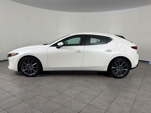 Used 2024 MAZDA MAZDA3 s FWD image 2