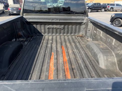 Used 2022 GMC Sierra 2500 AT4 w/ Driver Alert Package I AWD/4WD image 19