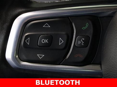 Used 2022 Jeep Wrangler Unlimited Sahara w/ Cold Weather Group image 25