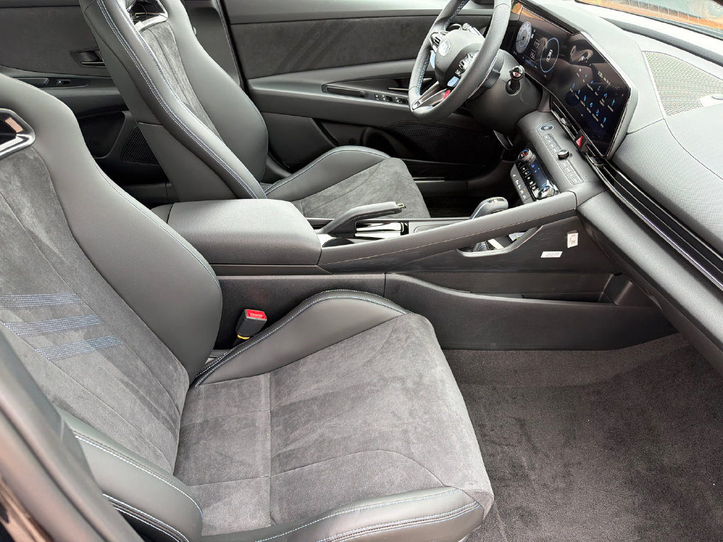 New 2026 Hyundai Elantra N FWD image 14