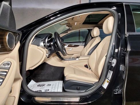 Used 2019 Mercedes-Benz C 300 Sedan image 19