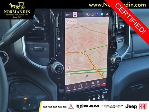 Certified 2025 RAM 2500 Big Horn AWD/4WD image 9