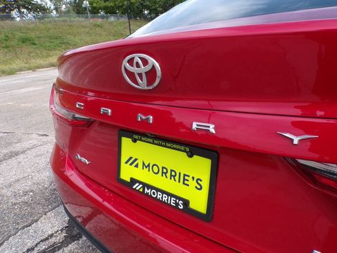 Used 2025 Toyota Camry LE FWD image 16