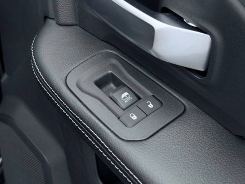 New 2026 RAM 2500 Big Horn AWD/4WD image 13