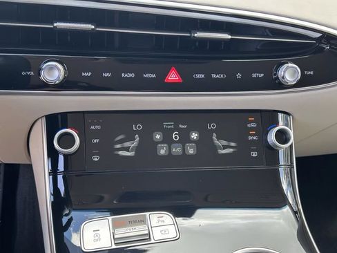 New 2026 Genesis GV70 2.5T AWD/4WD image 28