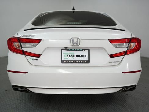 Used 2021 Honda Accord Sport image 8