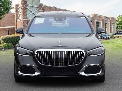 Certified 2021 Mercedes-Benz Maybach S 580 4MATIC image 2