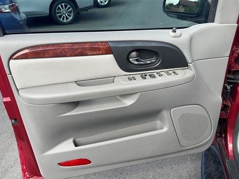 Used 2009 GMC Envoy SLT w/ Sun And 6-Disc Cd Package image 23