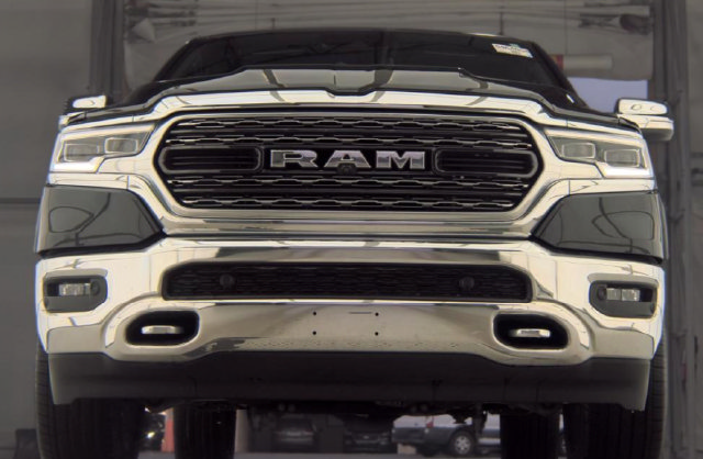 Used 2019 RAM 1500 Limited w/ Advanced Safety Group AWD/4WD image 2