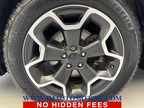 Used 2014 Subaru Crosstrek 2.0i Limited image 9