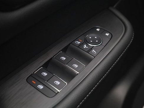 New 2026 Nissan Armada Platinum AWD/4WD image 11