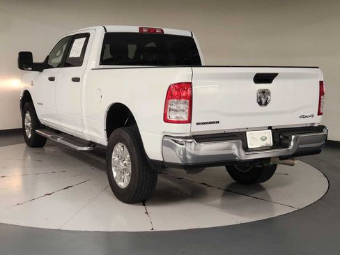 Used 2024 RAM 2500 Big Horn AWD/4WD image 4