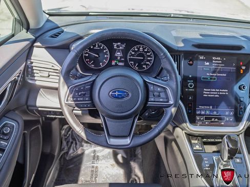 Used 2025 Subaru Outback Touring w/ Popular Package #2 AWD/4WD image 2