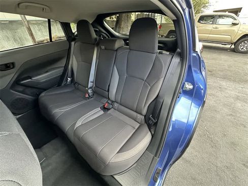 New 2025 Subaru Crosstrek 2.5i Premium image 14
