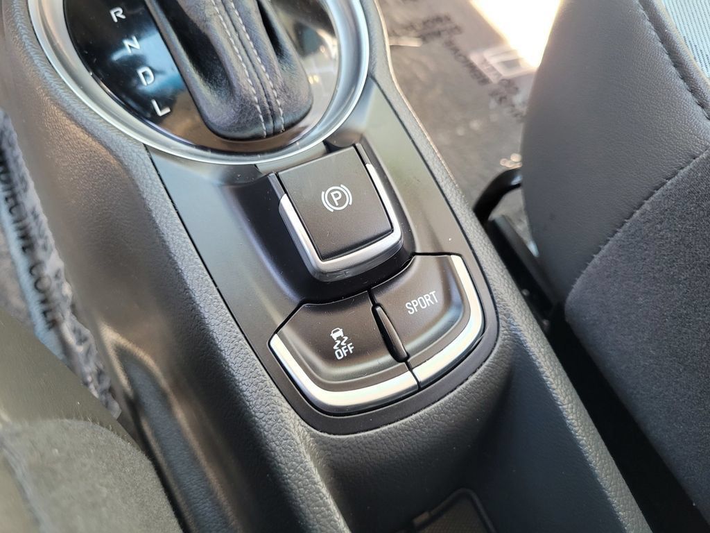 Used 2016 Chevrolet Spark LT FWD image 23