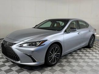 Used 2025 Lexus ES 350 w/ Premium Package FWD video 2