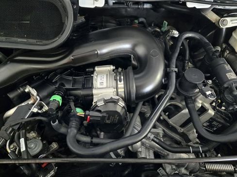 Used 2025 Ford Transit 250 Low Roof w/ Exterior Upgrade Package RWD image 33