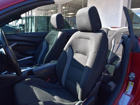 Used 2016 Chevrolet Camaro LT w/ RS Package image 11