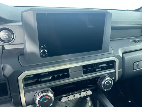 Used 2025 Toyota Tacoma SR image 25