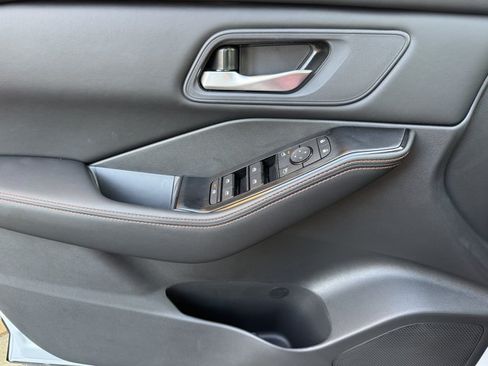 New 2026 Nissan Rogue SV AWD/4WD image 5