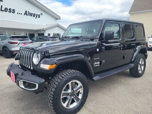 Used 2021 Jeep Wrangler Unlimited Sahara w/ Uconnect 4C Nav & Sound Group AWD/4WD image 24