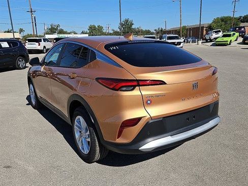 New 2026 Buick Envista Preferred image 3