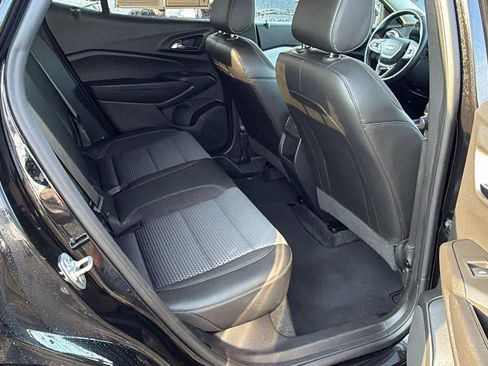 Used 2024 Chevrolet Trax LT w/ Driver Confidence Package FWD image 20