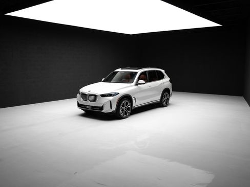 Used 2024 BMW X5 sDrive40i w/ Premium Package RWD image 83
