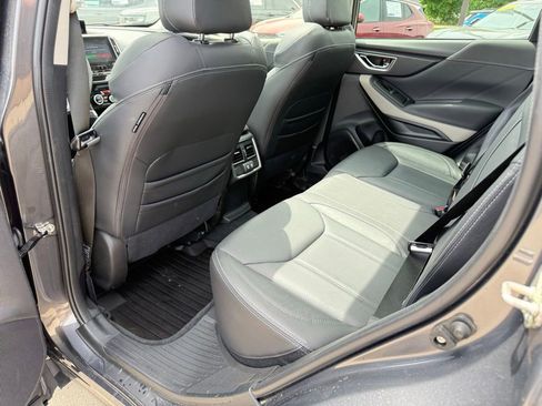 Used 2022 Subaru Forester Limited AWD/4WD image 15