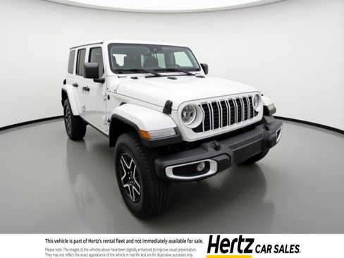 Used 2025 Jeep Wrangler Unlimited Sahara AWD/4WD image 1