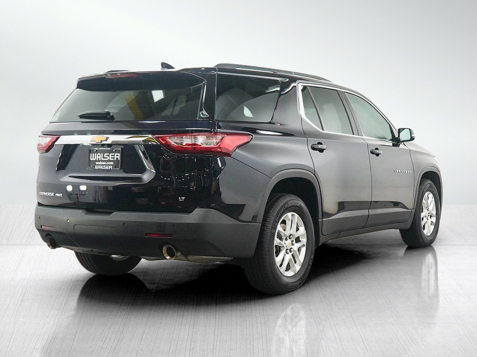 Used 2020 Chevrolet Traverse LT w/ LPO, Floor Liner Package AWD/4WD image 5