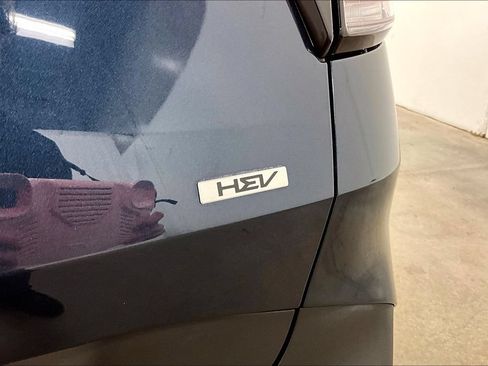 Used 2023 Kia Sportage EX AWD/4WD image 24