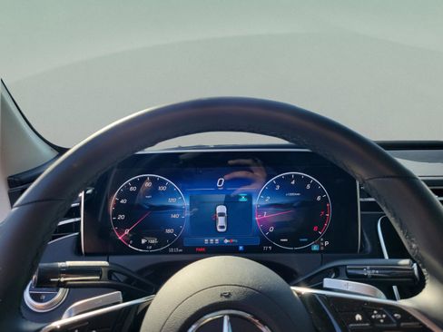 Certified 2025 Mercedes-Benz E 350 4MATIC Sedan image 21