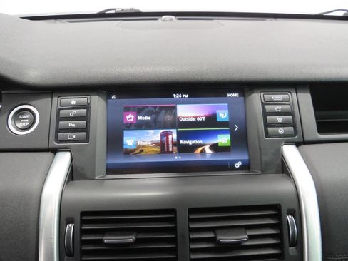 Used 2018 Land Rover Discovery Sport SE image 20