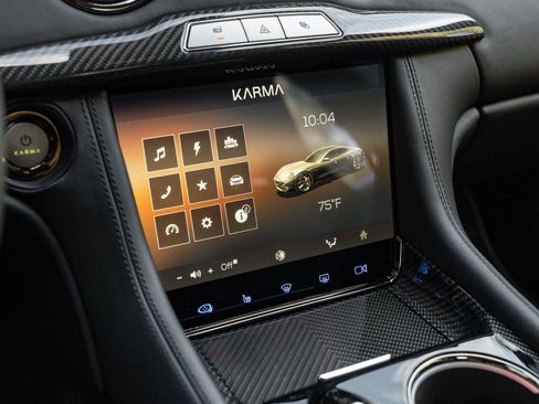 New 2025 Karma Revero Luxury RWD image 31