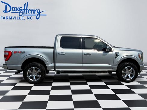 Used 2022 Ford F150 Lariat w/ Equipment Group 502A High AWD/4WD image 6