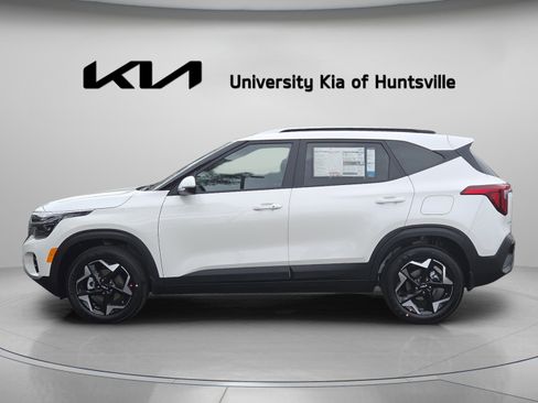 New 2026 Kia Seltos S FWD image 4