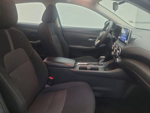 Used 2024 Nissan Sentra SV FWD image 21